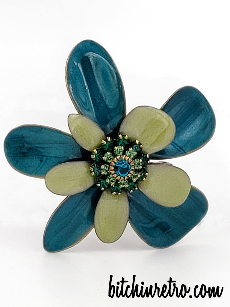  Costume Jewelry for Women Flower Brooch Pins for Women Fashion  Crystal Broches Vintage Jewelry Broche Pins (Green) : Clothing, Shoes &  Jewelry