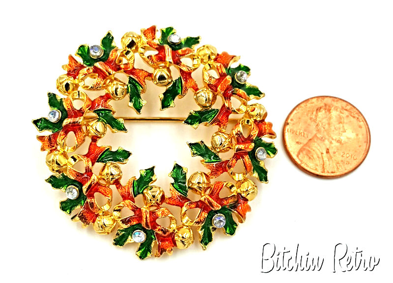 Christmas 2025 wreath brooch
