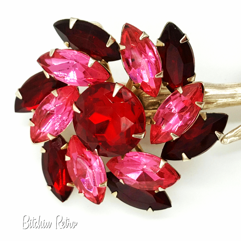 Red Rose Vintage Design Crystal Rhinestone Brooch for Women Dress Scar –  Gifts with Love and Art