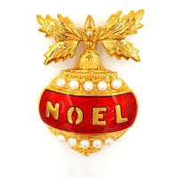 Holiday Jewelry and Avon Noel Brooch Collection at bitchinretro.com