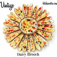 Vintage Daisy Brooch @ bitchinretro.com