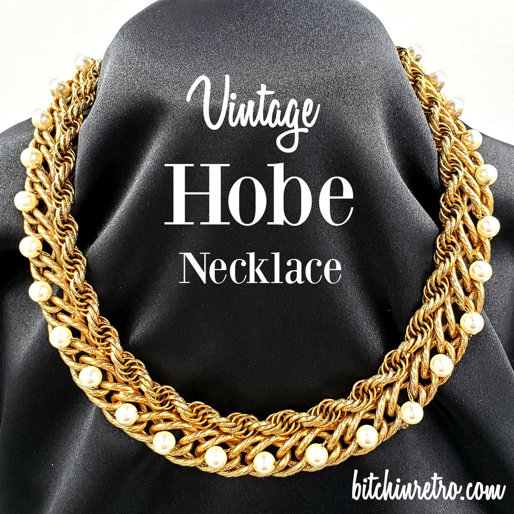 Hobe Vintage Pearl Necklace at bitchinretro.com